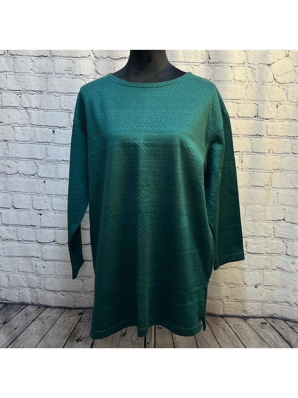 CLEARANCE - B Moss Women’s Teal 3/4 Length Sleeve Tunic size Large EUC